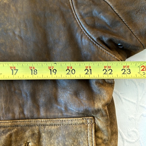 Vintage 90’s Banana Republic Brown Leather Bomber Jacket Size 44L SOFT! - Picture 2 of 14